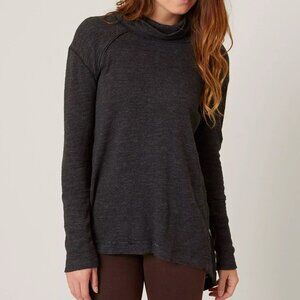 Free People We The Free Split Back Turtleneck Black Top Size XS Knit Tunic